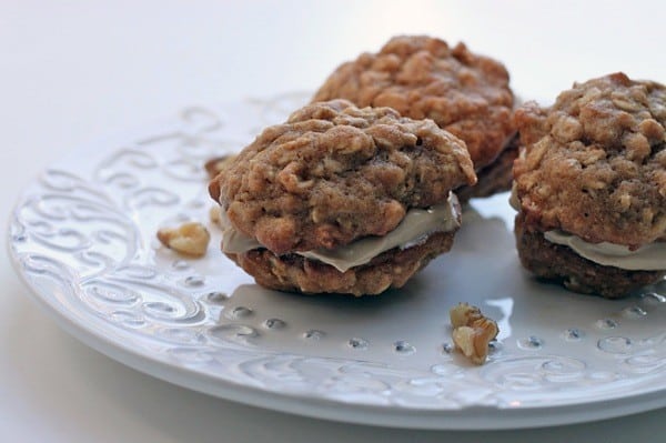 Maple walnut sandwich cookies5