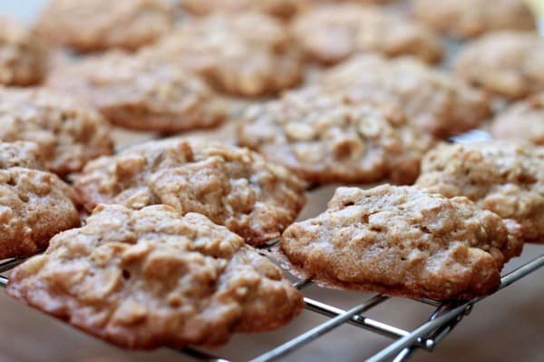 Maple walnut sandwich cookies7