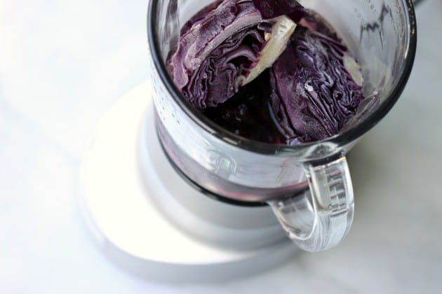 Red cabbage blueberry smoothie 1
