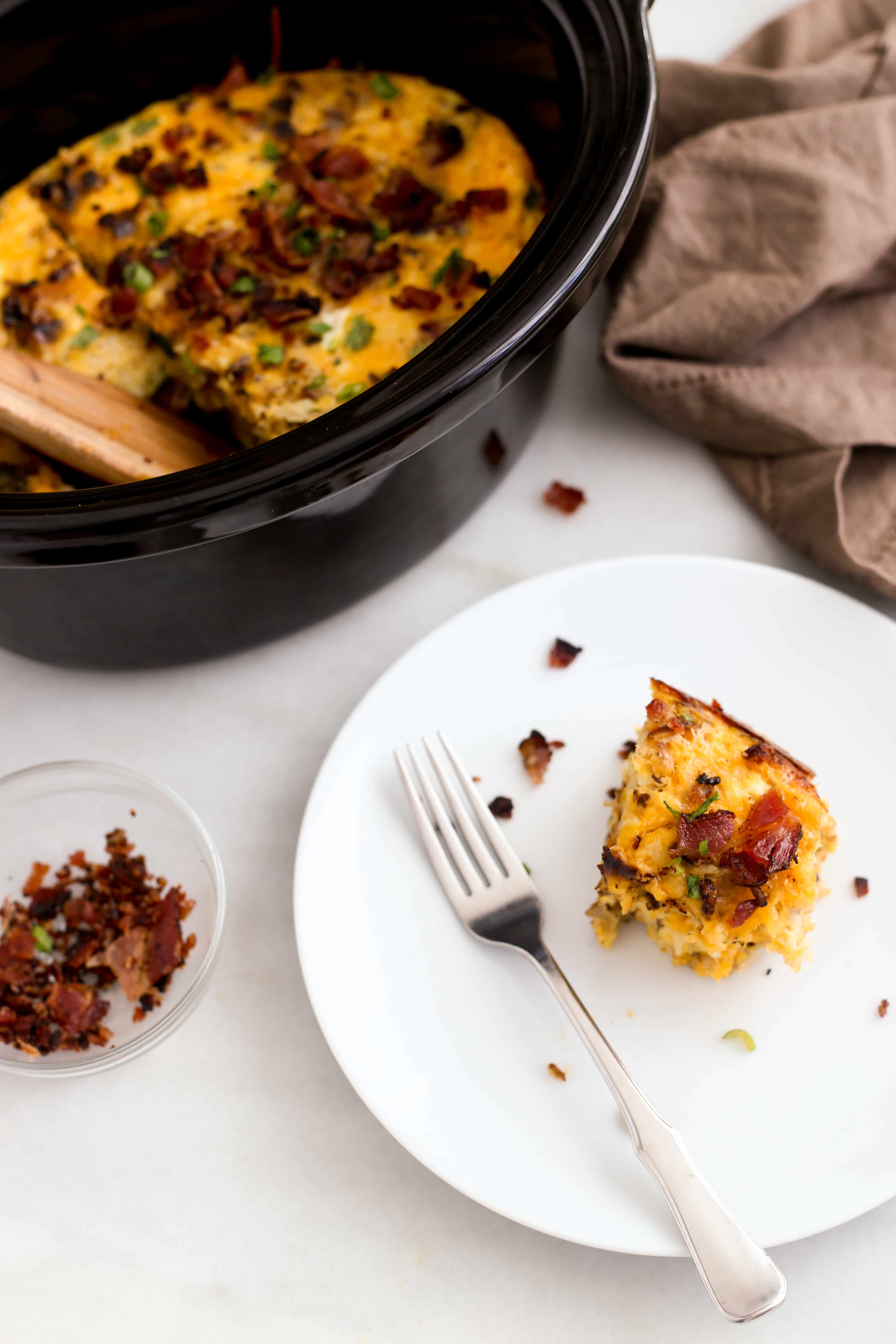 Slow Cooker Bacon, Egg & Hash Brown Casserole